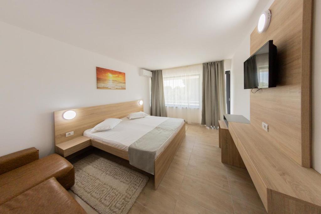 Hotel Gloria Ефоріє-Суд Екстер'єр фото