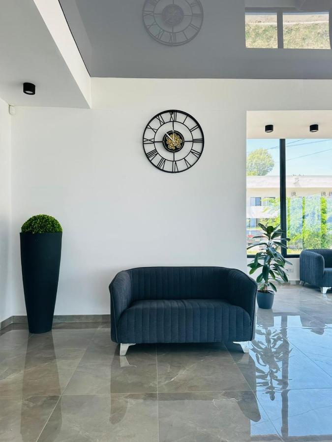 Hotel Gloria Ефоріє-Суд Екстер'єр фото
