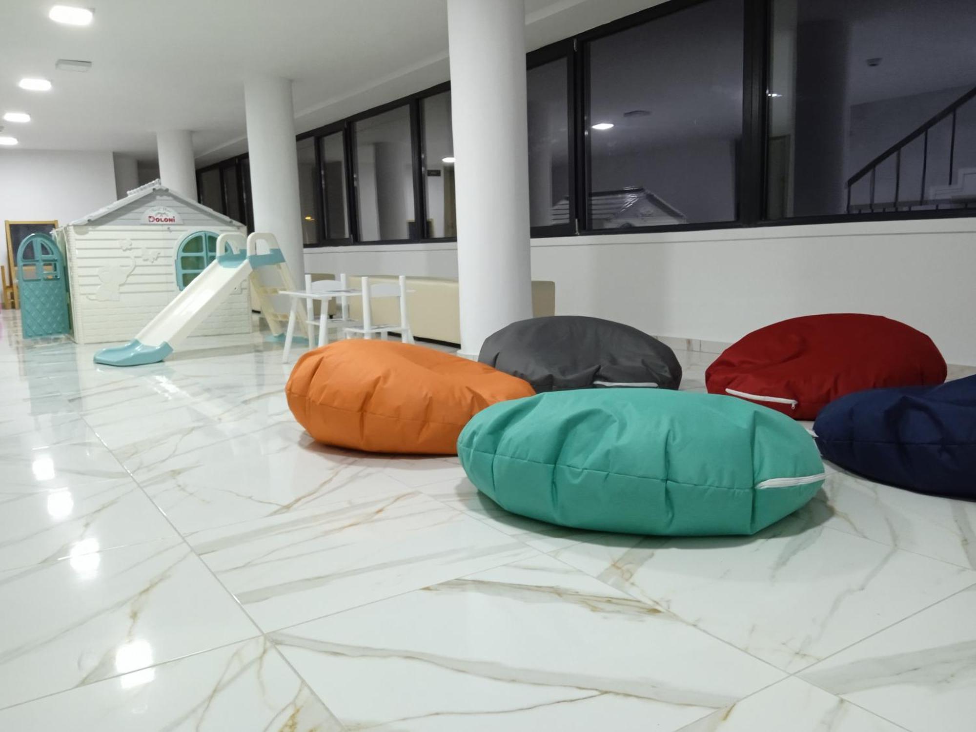 Hotel Gloria Ефоріє-Суд Екстер'єр фото